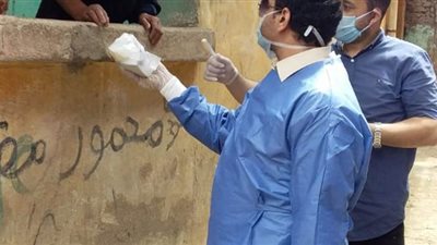 قوافل علاجية لتوزيع الأدوية علي المخالطين لمصابي كورونا بكفر الشيخ