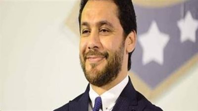 أحمد حسن يدعم فتحي بعد إصابة زوجته وبناته بـ 