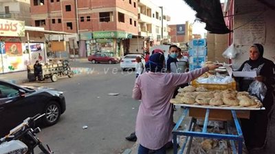 صحة جنوب سيناء تتابع حالات العزل المنزلي وتقدم الرعاية الطبية لهم | صور