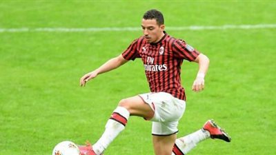 بن ناصر يتفق مع ميلان للانتقال إلى باريس سان جيرمان