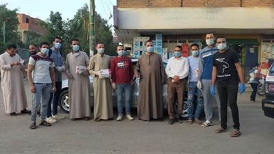 مبادرة شبابية للتوعية بخطورة كورونا في منشأة رضوان بالجيزة | صور