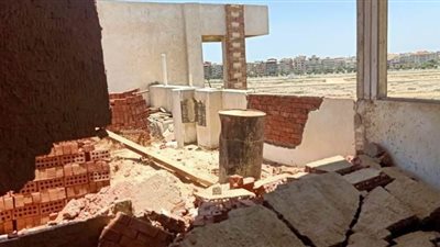 إزالة فورية لمخالفة بناء وحدة سكنية بمدينة دمياط الجديدة