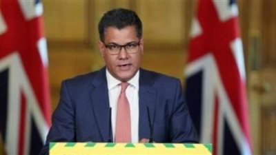 وزير شؤون الأعمال البريطاني يخضع للعزل للاشتباه في إصابته بكورونا