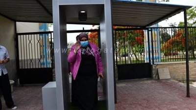 رئيس جامعة القناة تتابع تنفيذ الإجراءات الاحترازية لمواجهة كورونا