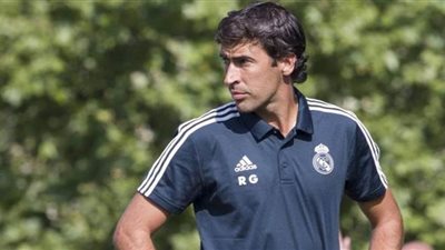 راؤول جونزاليس يدخل ضمن قائمة المرشحين لتدريب شالكة الألماني