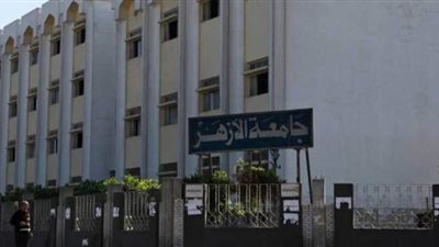 طلاب الفرقة الرابعة بـ