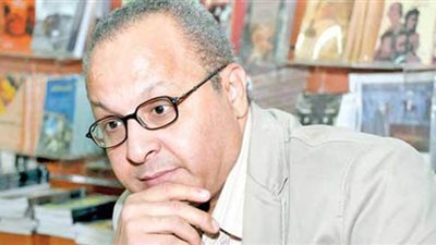 أستاذ فلسفة: الإسلام أصبح مستباحا بسبب شعار 