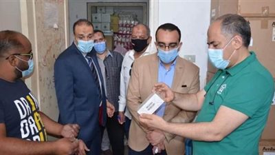 نائب محافظ الإسماعيلية وممثلو الأمن الوطني يتفقدون المخزون الاستراتيجي بمخازن الصحة