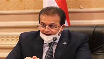 وزير التعليم العالي: علاج ٥٨٠٨ حالة كورونا بمستشفياتنا تماثل منها للشفاء ٤٣١٨