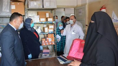 نائب محافظ الدقهلية والغندور يتفقدان ٣ مستشفيات للعزل