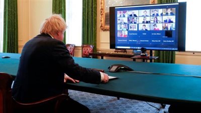 جونسون يدعو لحقبة جديدة في التعاون الصحي الدولي بقمة لجمع أموال للقاحات