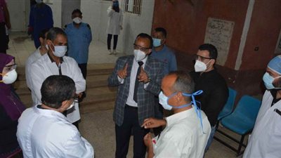 نائب محافظ المنيا يتابع مستوى الخدمة الصحية بمستشفى حميات ديرمواس | صور