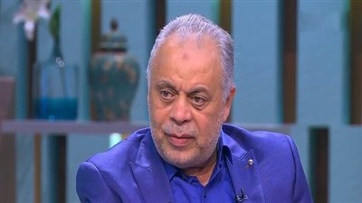 صابرين تطلب الدعاء للفنان أشرف زكي بعد تركيب دعامتين بالقلب