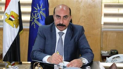 محافظ أسوان يقرر تشكيل وحدة لمتابعة القضية السكانية