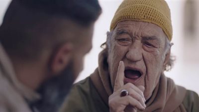 ابنة حسن حسني تكشف اللحظات الأخيرة في حياة الفنان الراحل| فيديو