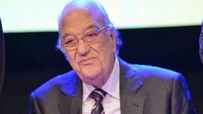 أسرة حسن حسني توضح موقفها من عدم حضور الفنانين العزاء | فيديو