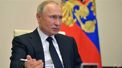 بوتين يوجه بإعداد دورات تعليمية في علم الوراثة للمدارس