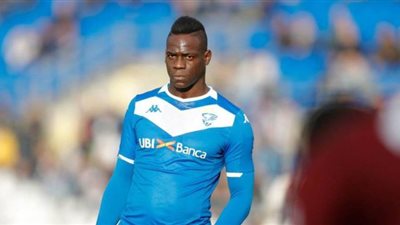 بالوتيلي يواصل مشاكله: بريشيا يطلب فسخ عقده