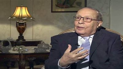 بعد إصابة شقيقته ونجلها بكورونا.. محمد فاضل يوجه رسالة لوزارة الصحة | فيديو