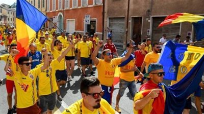 حكم بالسجن على مشجع روماني لمحاولته قتل شرطي