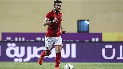 طبيب الأهلي يتواصل مع أيمن أشرف بعد حادث سيارته