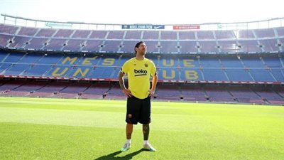 ميسي يكشف أكثر مكان يفتقده تزامنا مع توقف النشاط الكروي