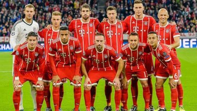 بايرن ميونخ يقترب من لقب الدوري الألماني برباعية في  ليفركوزن