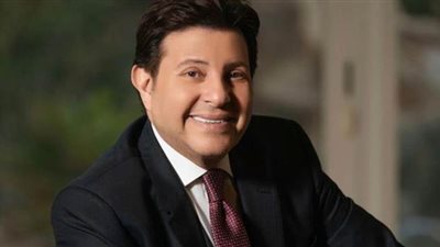 صورة نادرة للفنان هاني شاكر في نادي النصر السعودي عام 1975