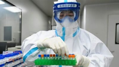 الصين تختبر علاجا ضد كورونا وتتعهد بالمنفعة العامة عالميا