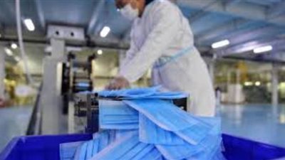 التحفظ علي 1.5 مليون كمامة وواق طبى داخل مصنع غير مرخص بالعبور