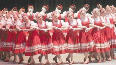 موسييف تستعرض الفنون الشعبية الروسية والعالمية على يوتيوب الثقافة