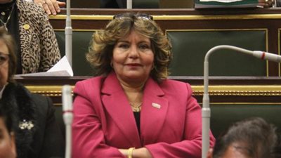 هالة مستكلى: التبرع بالبلازما من متعافي كورونا تضامن مجتمعى مع المصابين