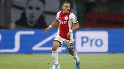 نجم أياكس يرفض برشلونة وباريس سان جيرمان ويختار بايرن ميونخ