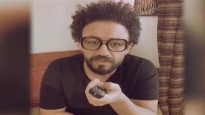 بعد إصابته بكورونا.. مذيع 