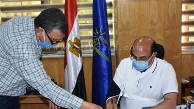 محافظ أسوان يعتمد قواعد تنسيق قبول الطلاب بالمرحلة الثانوية