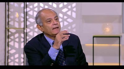 السفير حسين هريدي: مصر أحد أعمدة الأمن والاستقرار بالشرق الأوسط