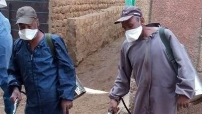 15 صورة ترصد أعمال التطهير والتعقيم بمنازل قرى قوص في قنا