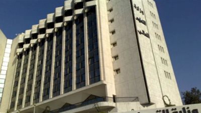 معاقبة رئيس التعاون الثقافي وبراءة مديرة التقارير بـ