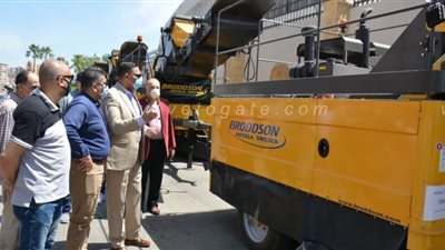 دعم منظومة النظافة في الدقهلية بـ 14 سيارة مكنسية جديدة | فيديو وصور