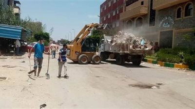 حملة لإزالة الإشغالات والمخلفات في المنطقة الصناعية بالإسماعيلية