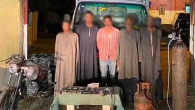 موظف بهيئة السكك الحديدية يشترك مع تشكيل عصابي لسرقة المهمات بسوهاج