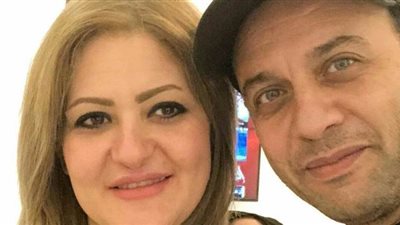 مصطفى قمر يهنئ زوجته بعيد ميلادها برسالة رومانسية