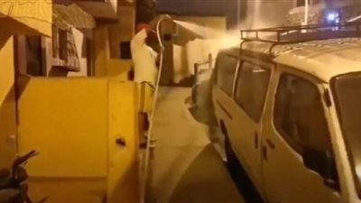 الرماد البركاني يغطي عدة مدن في الإكوادور