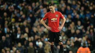 نجم مانشستر يونايتد يتضامن مع إضراب لاعبين من صربيا عن الطعام