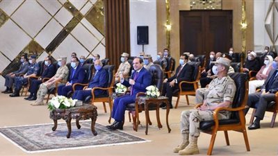 تنفيذا لتكليف الرئيس.. توافد عودة العالقين من الكويت والعراق لمواجهة تداعيات كورونا