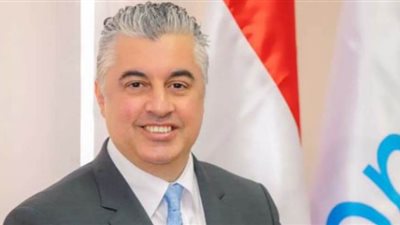 المدير التنفيذي لقناة السويس يعلن تحفظه على توريد ٥٠% من موارد الهيئة للمالية