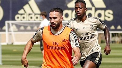 ريال مدريد يواصل استعداداته لموقعة إيبار| صور