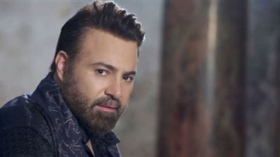 عاصي الحلاني ينعى أحد أفراد فرقته