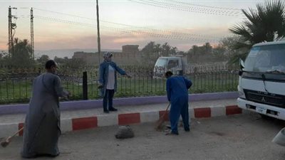 15 صورة ترصد أعمال حملات النظافة بنقادة للحد من انتشار كورونا