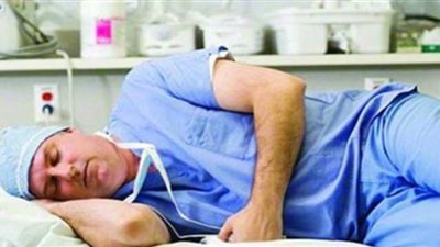 أعمل طبيبًا وربما أنام للحظات من أثر الإجهاد فهل ينتقض وضوئي؟.. لجنة الفتوى تجيب